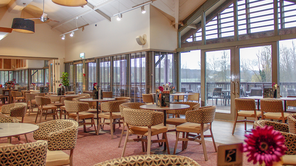 Benton Hall Golf and Country Club Members Pulse Bar