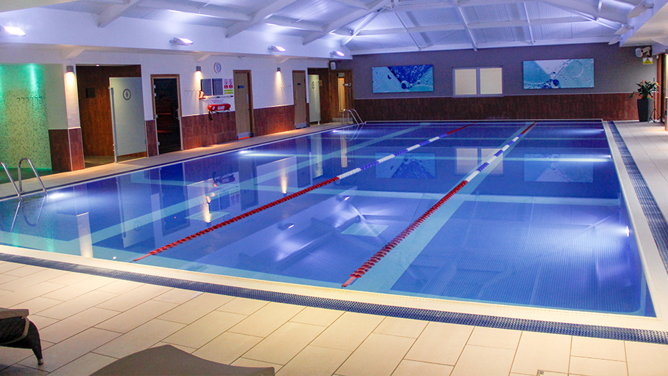 Benton Hall Golf and Country Club swimming pool